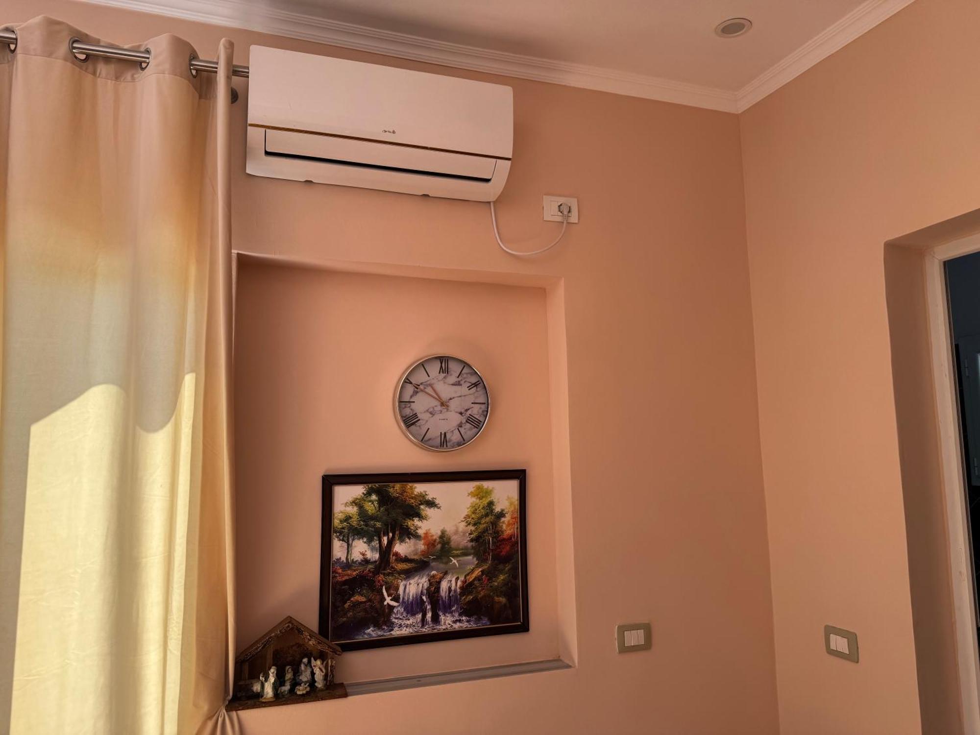 Fane's Hotel Himare