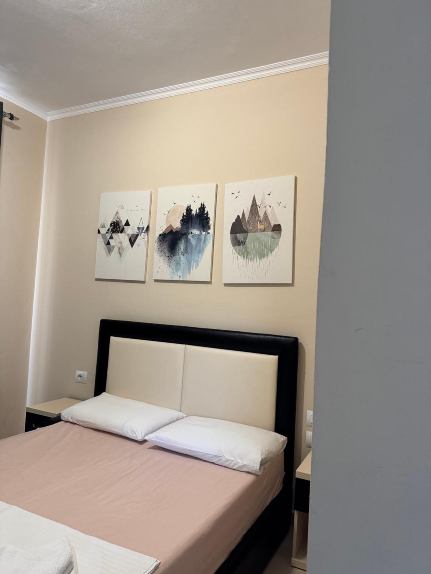 Fane's Hotel Himare