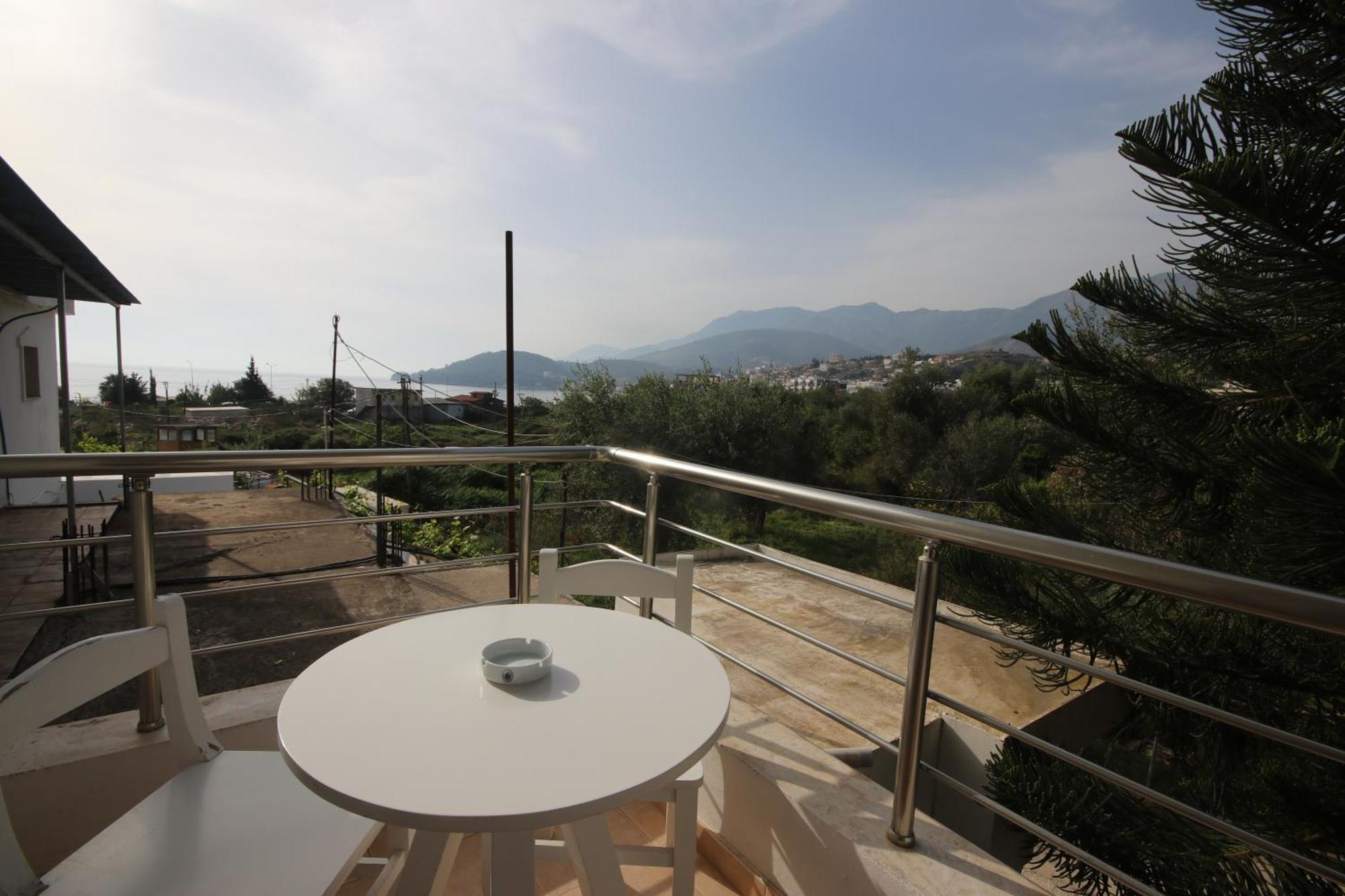 Fane's Hotel *