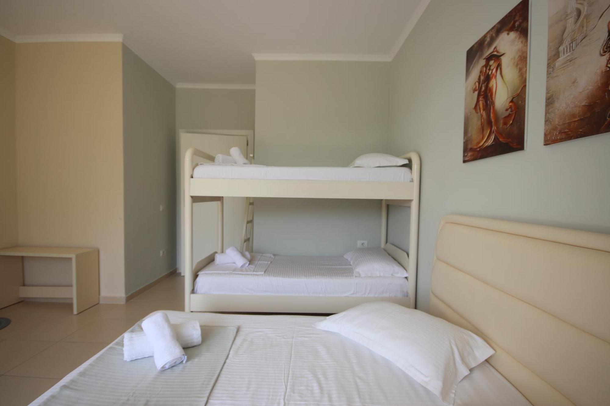 Hotel Fane's *