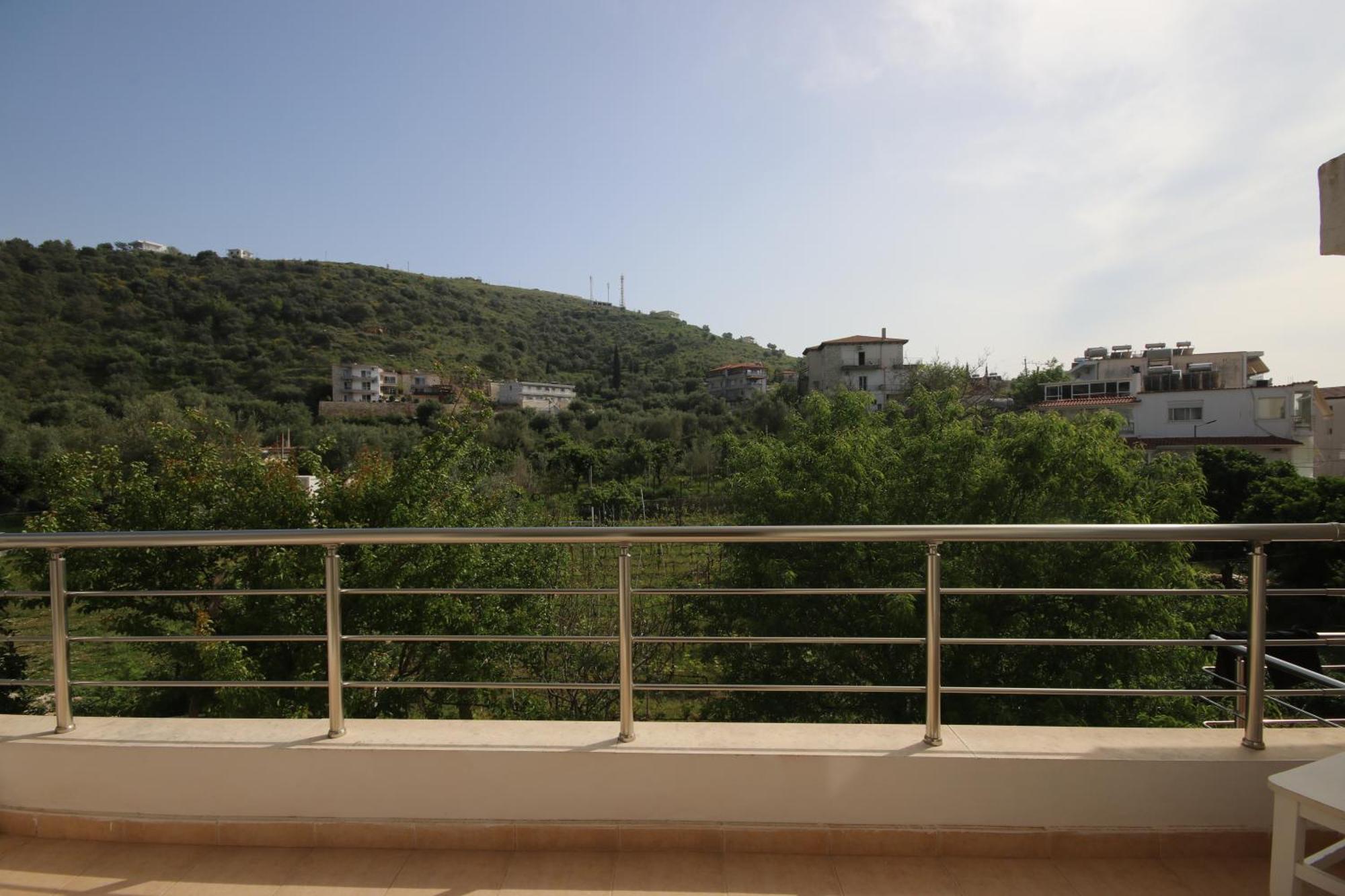 Fane's Hotel Himare